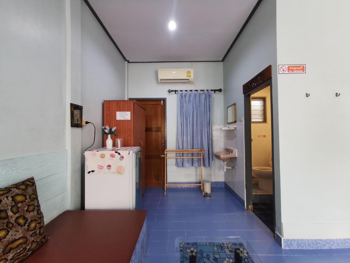 Samiya Guesthouse Bangsaen Exterior foto