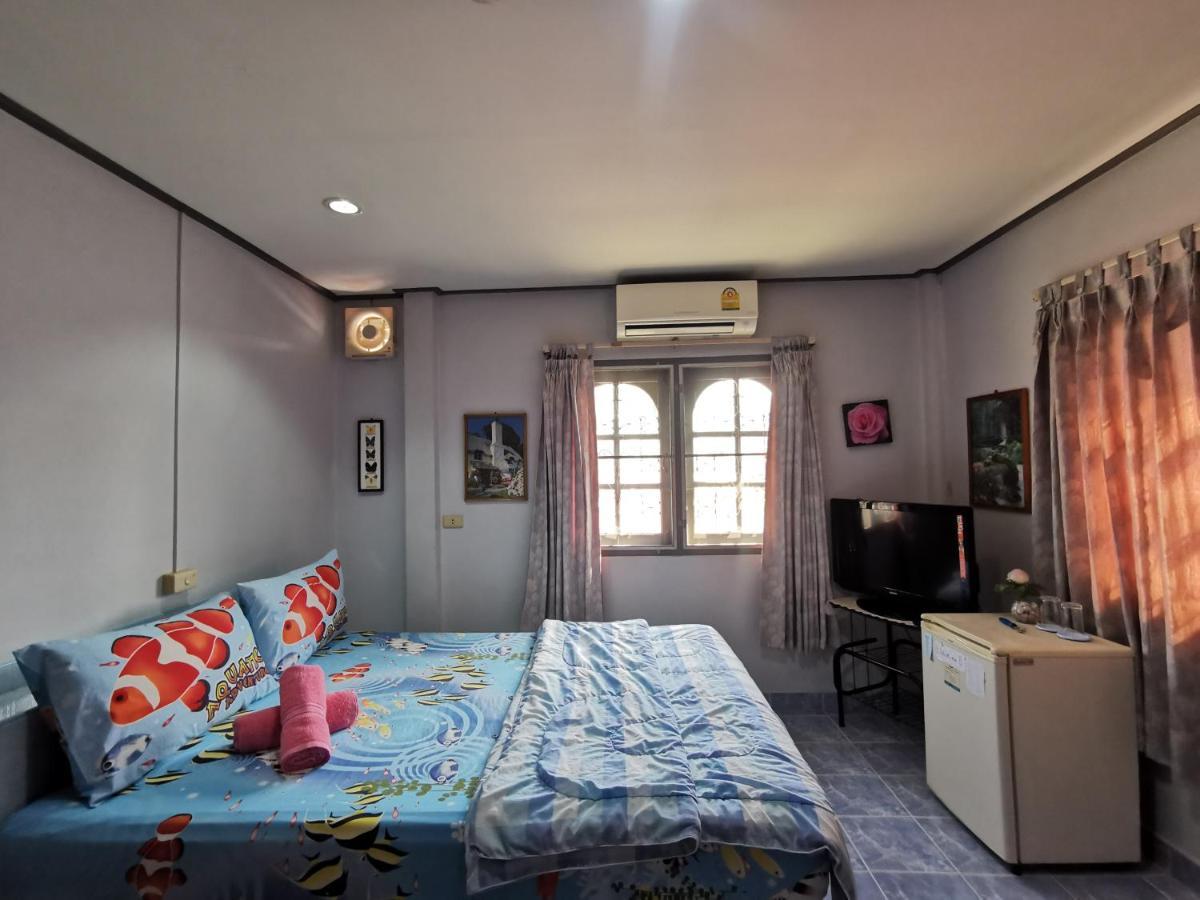 Samiya Guesthouse Bangsaen Exterior foto
